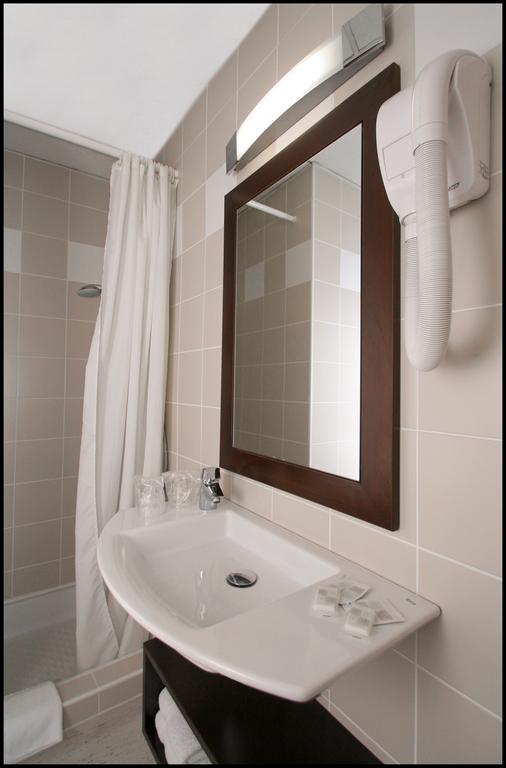 Hotel Grand De La Basilique 3*